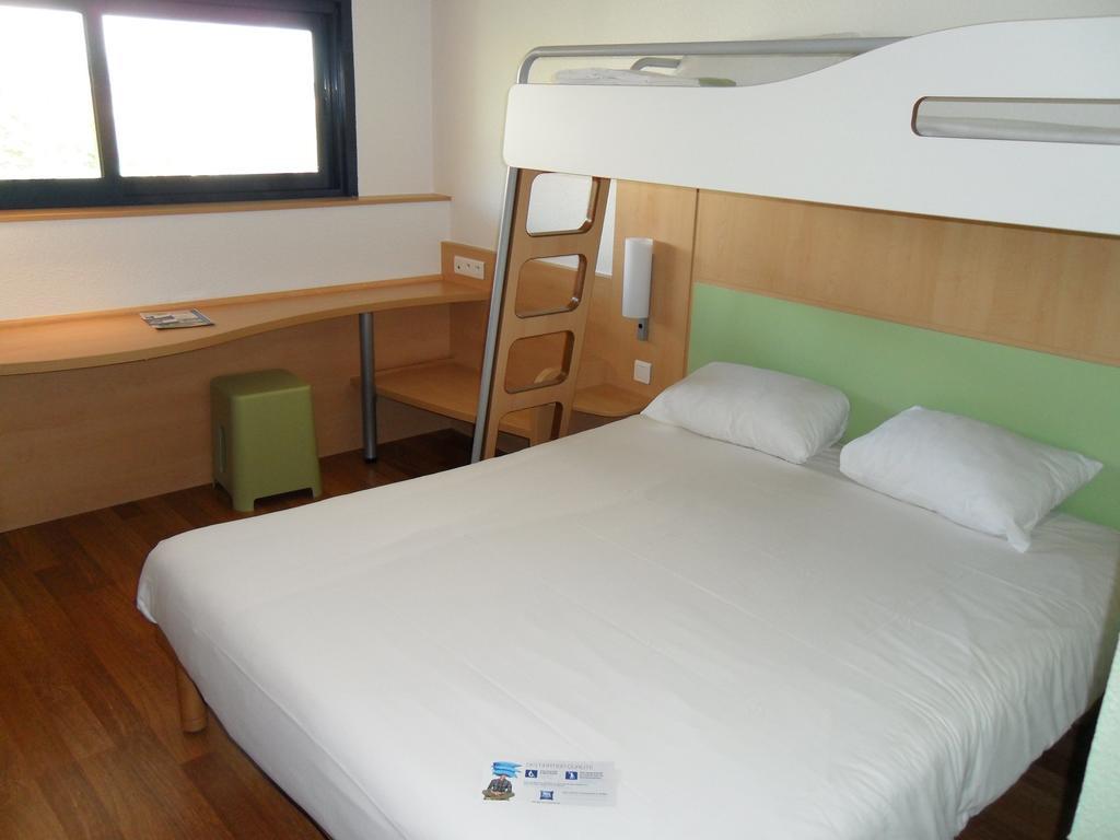 Ibis Budget Site Du Futuroscope Chasseneuil-du-Poitou Habitación foto